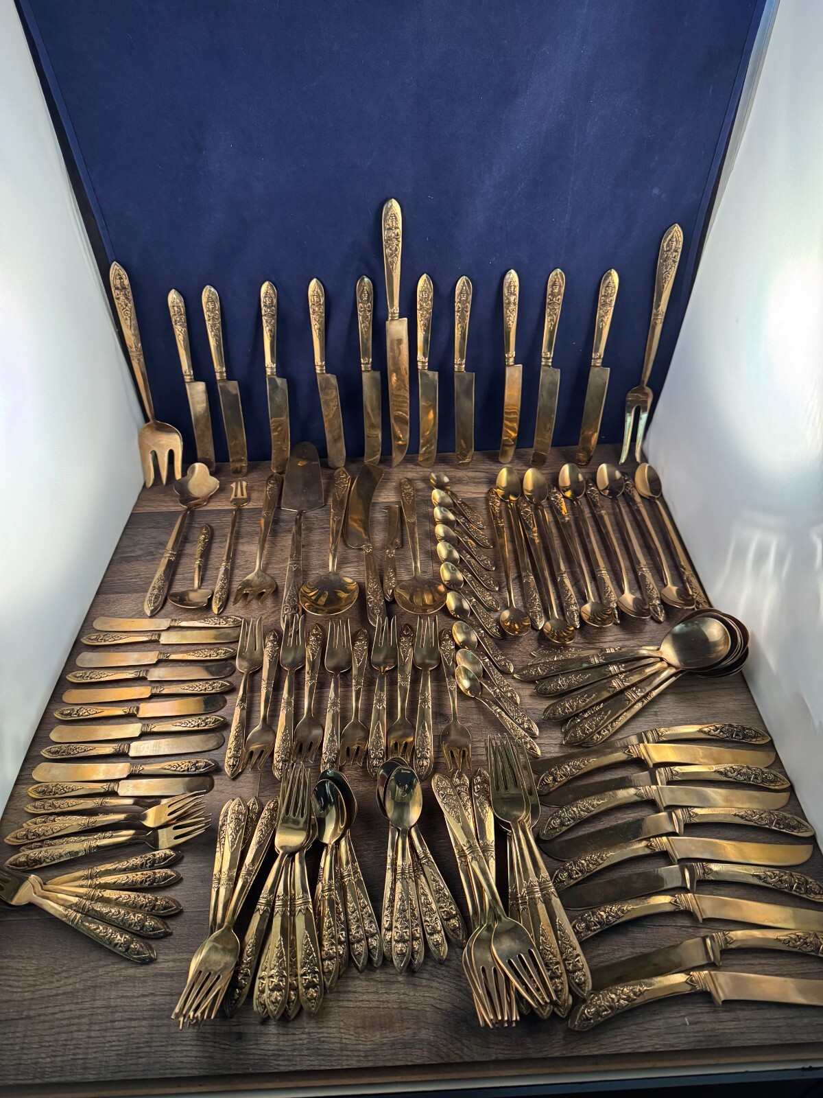 122pcs Siam Solid Brass Full Figure Buddha Flatware Set 10 Place Setting/Serving